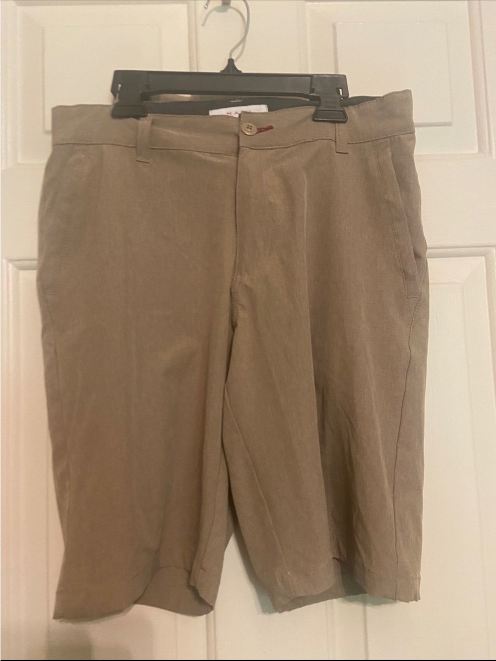 Mens size 30 Maui water wear brown board shorts